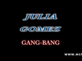 Julia-gomez-gang-bang 传情