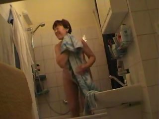 Ceh matura milf jindriska fully nud în baie