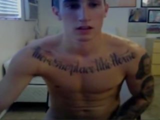 Pleasant tetovirane hunk- part2 na gayboyscam.com