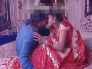 Ινδικό δέση ζευγάρι επί τους πρώτα νύχτα σεξ συνδετήρας - μόλις παντρεμένος/η παχουλός/ή μωρό