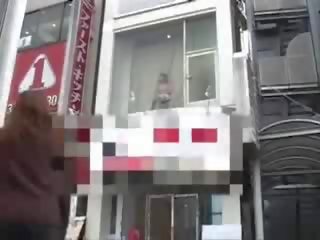Japonsko mademoiselle zajebal v okno prikaži
