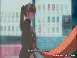 Νέος hentai υπηρέτρια σε ένα λουρί παίρνει αναγκαστική να πιπιλίζουν σκληρά στέλεχος