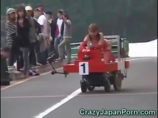 Divertido japonesa xxx presilla race!