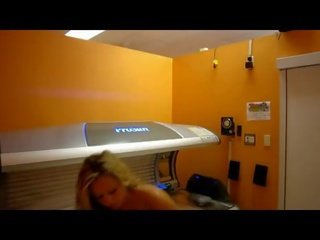 Sweetmisspriss Tanning Bed